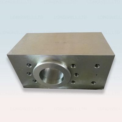 HHF-800/1000 Triplex Fluid End Module ด้วยความดันสูงสุด 7500 psi, การเชื่อมต่อ API 6 และการสร้างเหล็กโกง